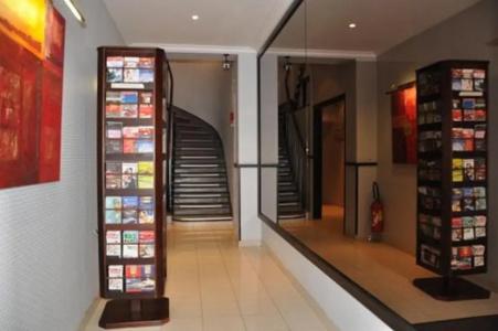 Avia Hôtel Saphir Montparnasse - 13
