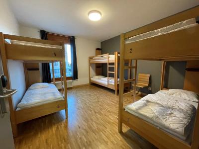 Geneva Hostel - 29