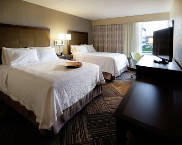 Hampton Inn Downtown - 4