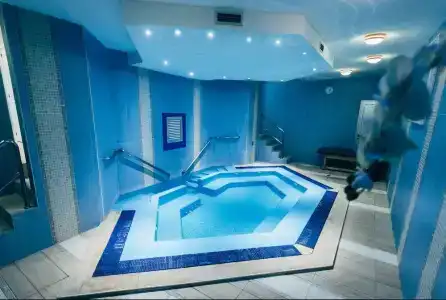 Hollywood Mirage - Excels & Resorts - 22