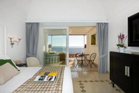 Eden Roc Suites - 282