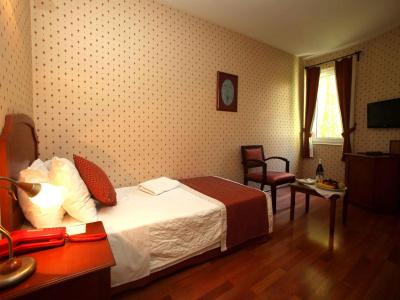 Erguvan - Special Category - 40
