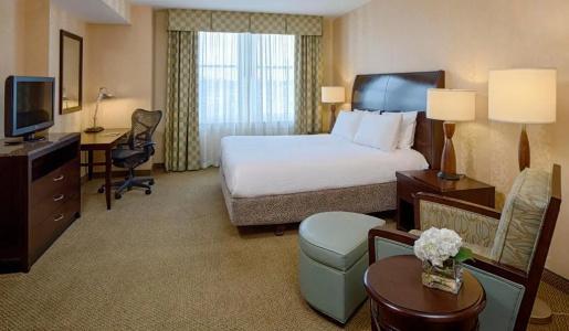 Hilton Garden Inn Downtown - 30