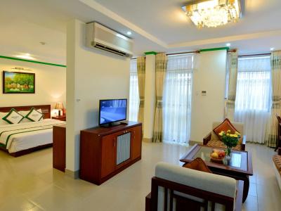 Green - 60
