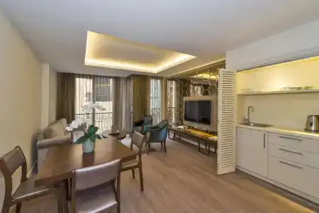 Orka Taksim Suites & - 90