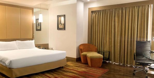 Radisson - 37