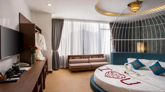 Vmansion Boutique - 112