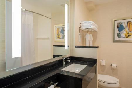 Fairfield Inn & Suites by Marriott New York/Fresh Meadows - 7