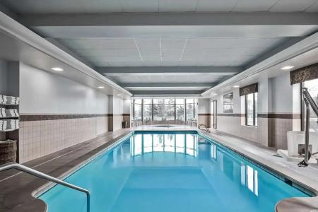 Hilton Garden Inn - 18