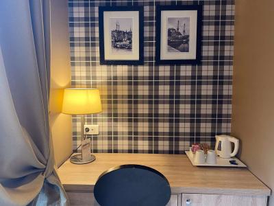 Best Western Le Cheval Blanc -Centre- Vieux Port - 2