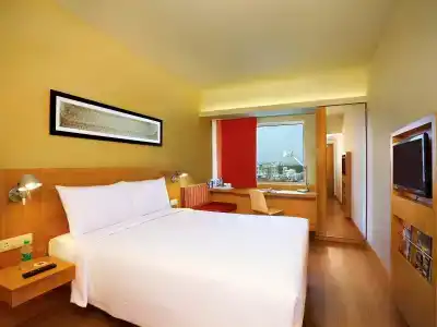 Novotel Chennai Sipcot - 4