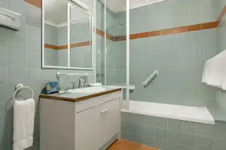 Quest Serviced - Waterfront - 7