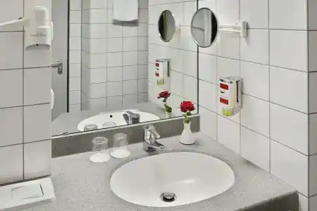 h+ köLn BrüHl - 9