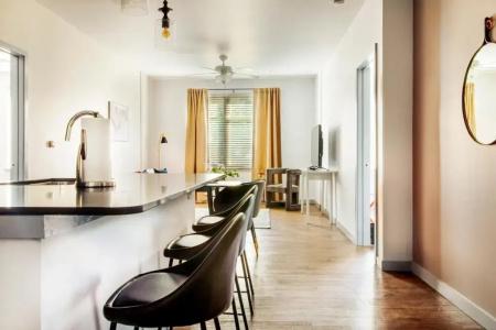 Placemakr Music Row - 88