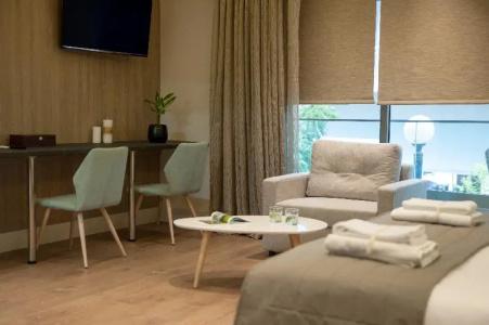 Athens Platinum Rooms and Suites - 14