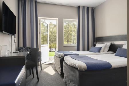 Tylebackl; Sure Collection by Best Western - 49