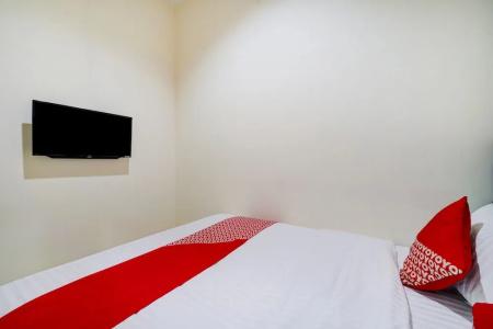 OYO 90778 River inn Malioboro - 23