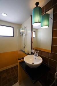 Yindee Stylish Guesthouse - 45