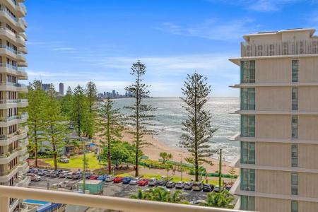 Burleigh Beach Tower - 77