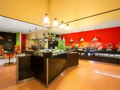 Ibis Al Rigga - 19