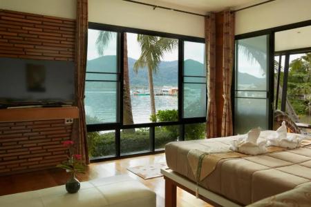 Resolution Resort - 90
