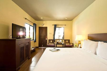 Rose Bay Resort - 26