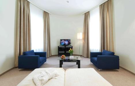 HiLight Suites - 41