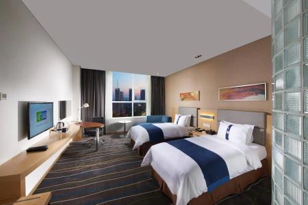 Holiday Inn Express Luoyang City Center - 6