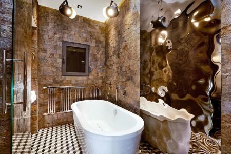 One Luxury Suites - 150