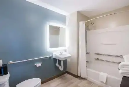 Hawthorn Suites by Wyndham Fort Benning - 20
