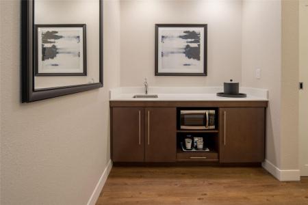 Hampton Inn And Suites By Hilton Portland-Pearl District - 43