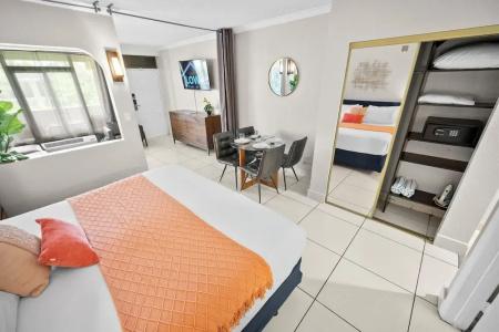 Boca Plaza - 156