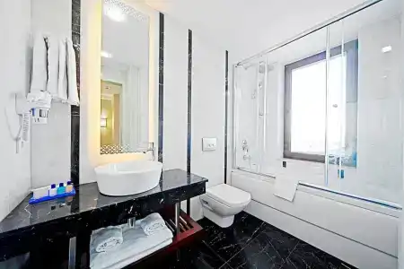 Azade Suites - 35