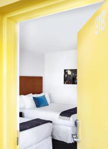 The Burrard - 30