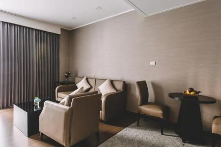 Adelphi Suites Bangkok - Sha Extra Plus - 95
