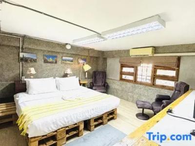 Yak Guesthouse - 207
