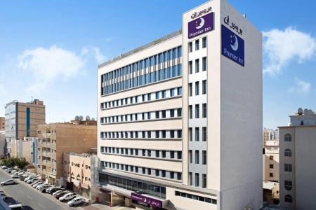 Premier Inn Airport - 31