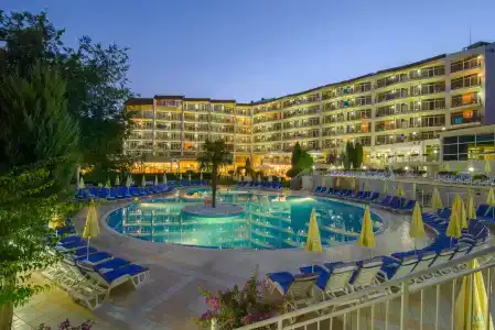 Madara Park - All inclusive - 24