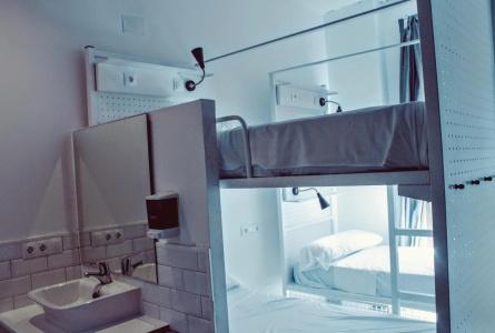 Feel Hostels Soho - 26