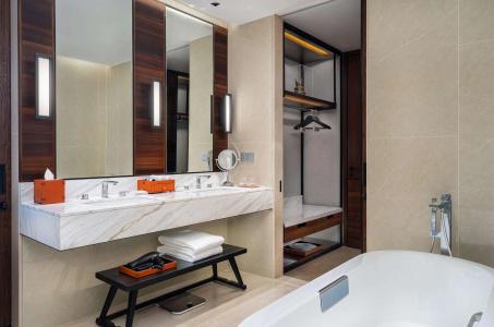 Hyatt Regency Phnom Penh - 39