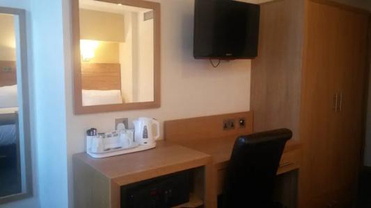 Regency Parkside - 30