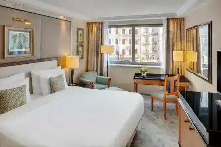 Kempinski Corvinus Budapest - 42