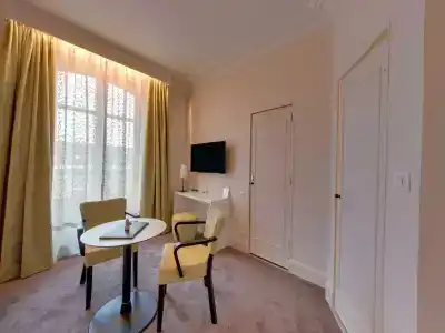 Best Western Hôtel d'Arc - 3