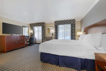 Best Western Plus Marina Shores - 42