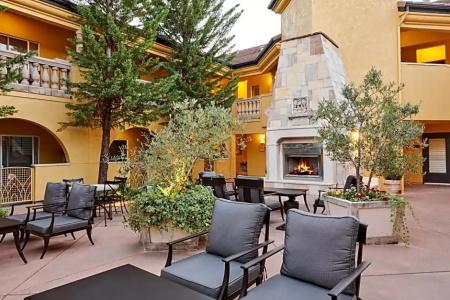 Best Western Dry Creek Inn - 88