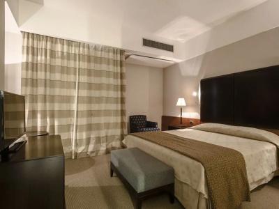 FlyOn & Conference Center - 7