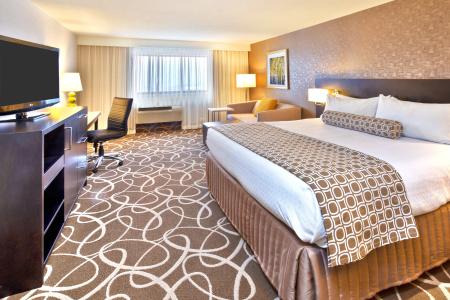 Crowne Plaza-Waterloo, An Ihg - 3