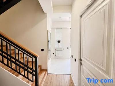 Motives Inn - 149