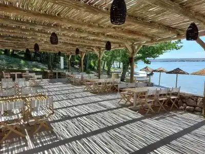 Holiday Kačjak - 1