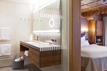 ElisabethPremium Private Retreat- Adults only - 30